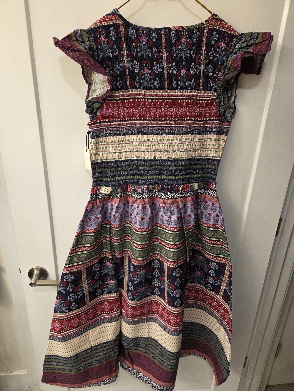 NWT - LEA Cotton Flutter Sleeve Smocked Bodice Variegated Print Midi Dress -Sz M - Picture 4 of 11